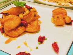 宫保虾球-辛香汇·现炒川菜(淮海路百盛店)