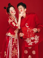 -樱花婚纱摄影