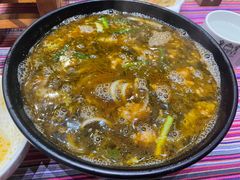 -香巴拉云南餐厅(华莱坞店)