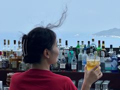 -瑰丽酒店·海吧·天际下午茶·现场DJ·天台酒吧