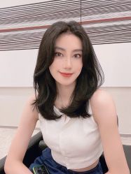-东秀护肤造型