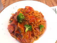 -玛格萝妮(汇智国际商业中心店)