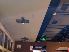 -呷哺呷哺 黄金牧场 (欢乐谷店)