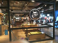 -王府井百货熙地港店