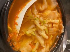 泡菜面片汤-富乐满韩国正宗炸鸡韩国料理(虹泉路店)