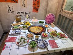 -旧街市鲜货老火锅(大光路店)