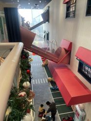 -奈尔宝·儿童乐园·亲子餐厅(华采天地店)