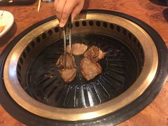 -炼火烤肉店