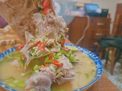 夜市网红火山排骨-曼谷食堂·泰国家庭料理(丹桂路店)