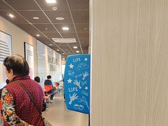 -麦当劳(江湾镇店)
