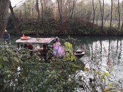-摇橹船上船码头