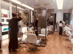 -简法造型·品牌形象店