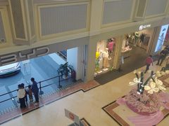 -新华百货CC Park购物广场