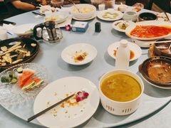 -海鸿荟·沿江菜(中山北路店)
