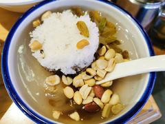 -野山舂·贵州现舂酸汤火锅(鸿通城店)