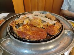 -胡悦里韩式烤肉(芝罘万达广场店)