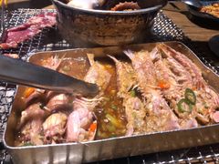 -鑫釜山海鲜烧烤(鑫丰国际店)
