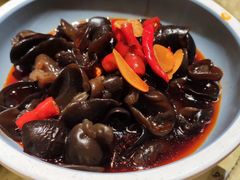 -鲁小三·大骨自助(金山总店)