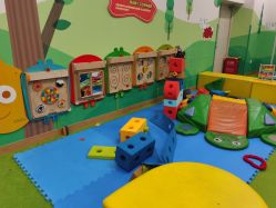 -莫莉幻想儿童乐园(武汉保利广场店)