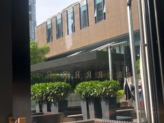-上海漕河泾万丽酒店