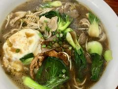 -陆氏馄饨(烟雨长廊店)