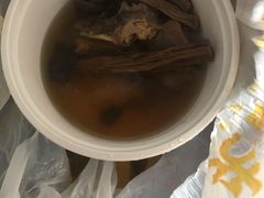 茶树菇龙骨汤-先记烧鹅王·本地粤菜(福永店)