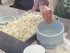 -周震馄饨
