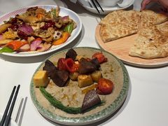 -清真·卡德尔大叔新疆主题餐厅(龙汇路店)