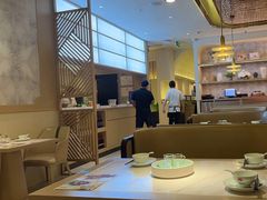 -荷花亭·湖北融合菜(中商广场店)