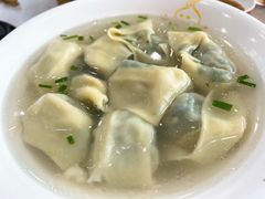 菜肉大馄饨-珊珊小笼馆(仙霞路店)