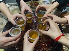 -渝嘴小老弟老火锅(华新村店)
