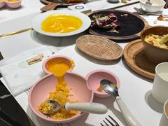 -静香HOUSE·全时段融合餐厅(七星欢乐颂店)