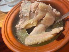 紫砂白果炖鸡-百年神厨·地道川菜(清江西路店)