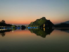 -星湖旅游景区七星岩