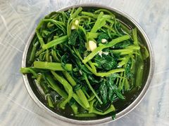 -满記土窑烧鷄波浪山莊