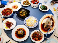 -满江红四季餐厅 · 国家五钻级酒家(新纪元大酒店店)