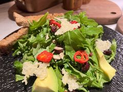 芝士脆片芝麻叶-IL TEATRO 精品意大利餐厅