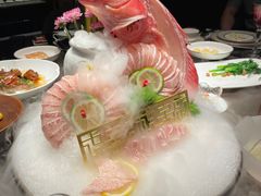 -海派悦庭·海胆烧麦·新融合菜(凯德广场店)