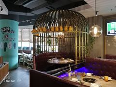 -三人行骨头王火锅(长寿店)