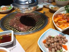 -唯成•韩国炭火烤肉 유성고기