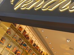 -VENCHI 闻绮(上海佛罗伦萨小镇店)
