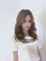 -Miracle集简美发沙龙