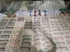 -肆兮眼镜·蔡司·徕卡战略合作店(大坪店)