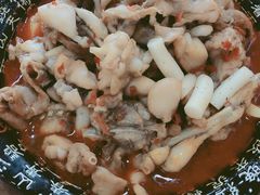 牛蛙煲-老谭虾王蟹皇·龙虾·烧烤(蝴蝶湾店)