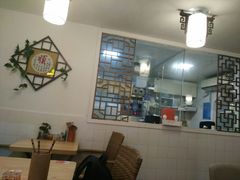 -春笙食堂.丼饭拉面寿司(GOGO新天地店)