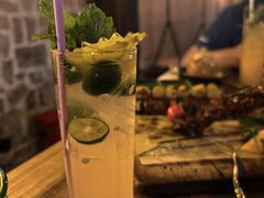 -BARBARIAN餐厅(武定路店)
