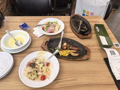 -萨莉亚意式餐厅(长安万达店)