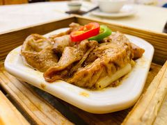 -东豪园林海鲜酒家(南港路辅路店)