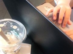 -星巴克(广州正佳广场4层店)