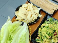 -曹丞相·地锅鸡·地锅鱼(武林店)